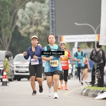 Runner Photo 8987079