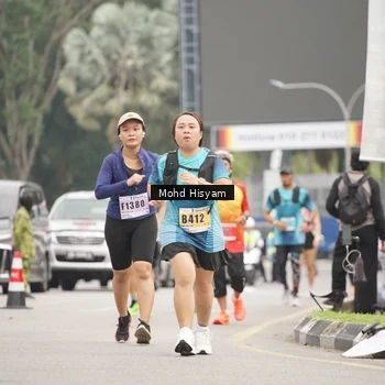 Runner Photo 8987080