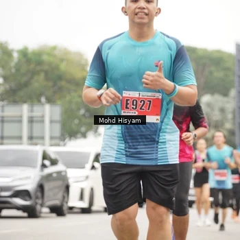 Runner Photo 8987091