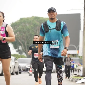 Runner Photo 8987101