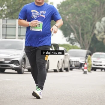 Runner Photo 8987114