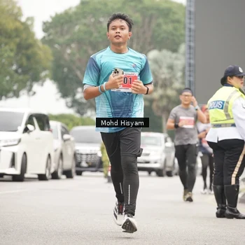 Runner Photo 8987124
