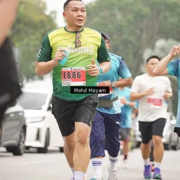 Runner Photo 8987153