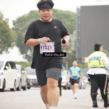 Runner Photo 8987161