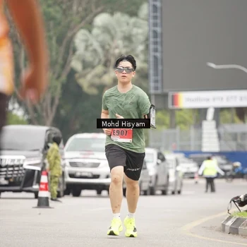 Runner Photo 8987176
