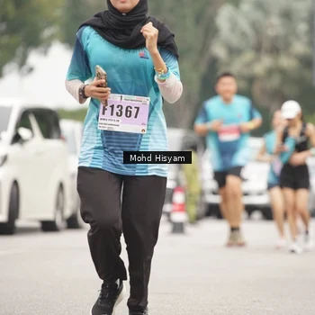 Runner Photo 8987198
