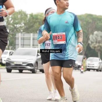 Runner Photo 8987225