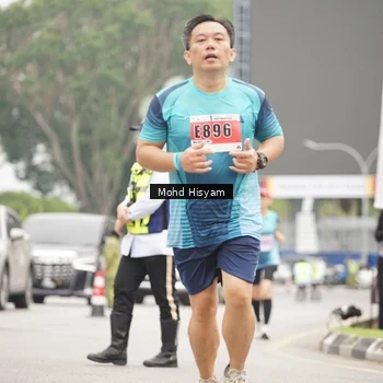 Runner Photo 8987247