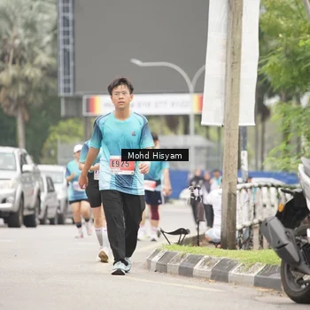 Runner Photo 8987257
