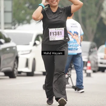 Runner Photo 8987283