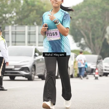 Runner Photo 8987298