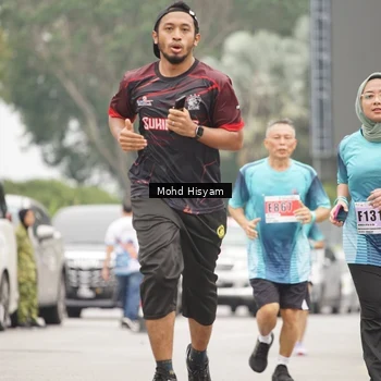 Runner Photo 8987301