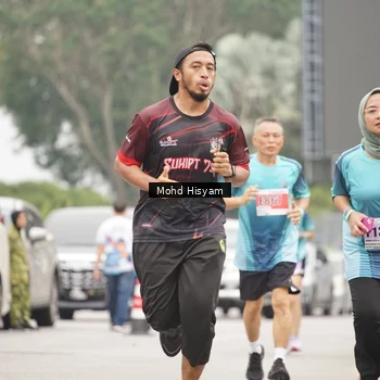 Runner Photo 8987302