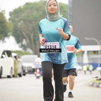 Runner Photo 8987306