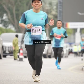 Runner Photo 8987337