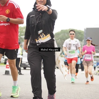 Runner Photo 8987372