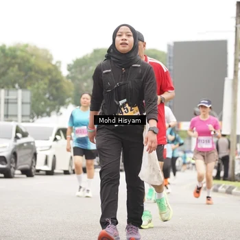 Runner Photo 8987374