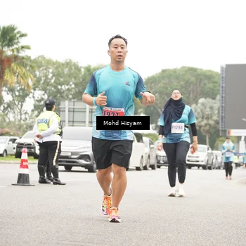 Runner Photo 8987382
