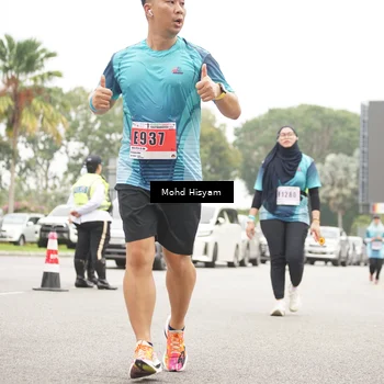 Runner Photo 8987387