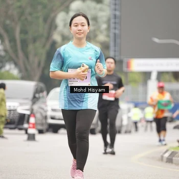 Runner Photo 8987395