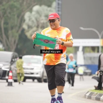 Runner Photo 8987403