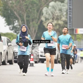 Runner Photo 8987417