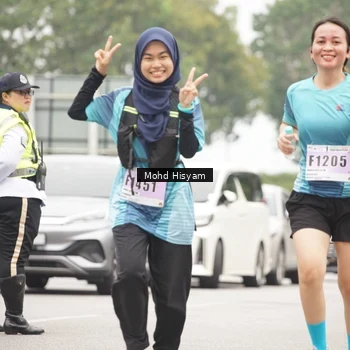 Runner Photo 8987421