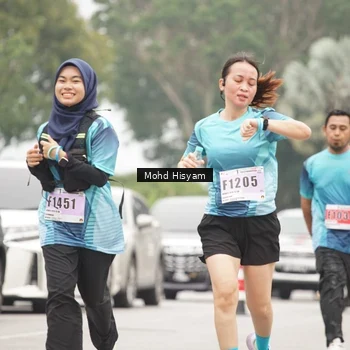 Runner Photo 8987423