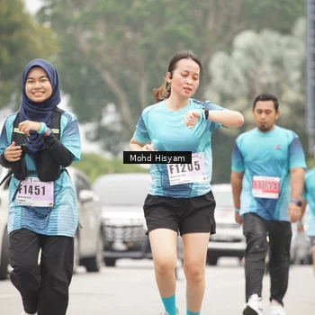 Runner Photo 8987424