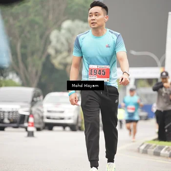 Runner Photo 8987442