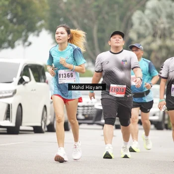 Runner Photo 8987460
