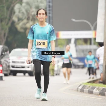 Runner Photo 8987471