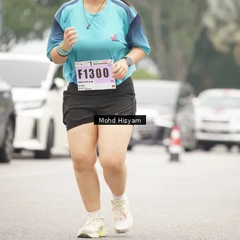 Runner Photo 8987473