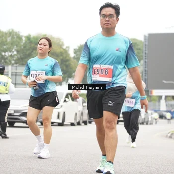 Runner Photo 8987508
