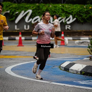 Runner Photo 8987517