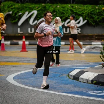 Runner Photo 8987523