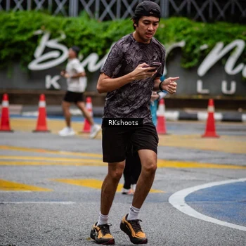 Runner Photo 8987532