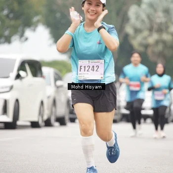 Runner Photo 8987535