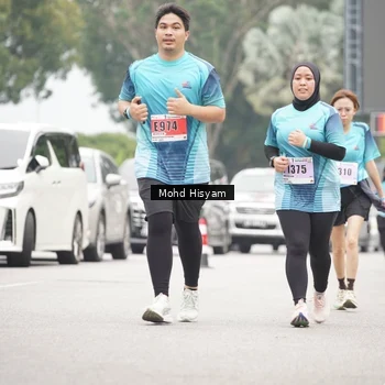 Runner Photo 8987539