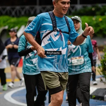 Runner Photo 8987554