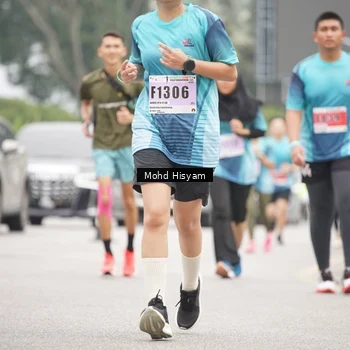 Runner Photo 8987565
