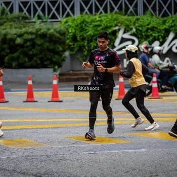 Runner Photo 8987617