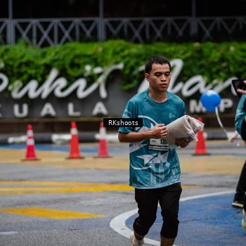 Runner Photo 8987619