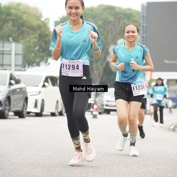 Runner Photo 8987628