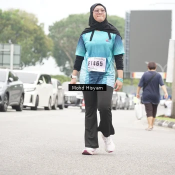 Runner Photo 8987704