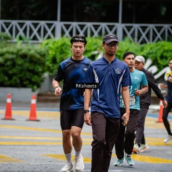 Runner Photo 8987713
