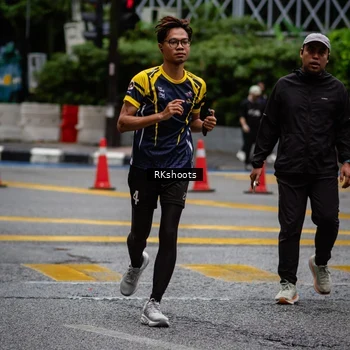 Runner Photo 8987725