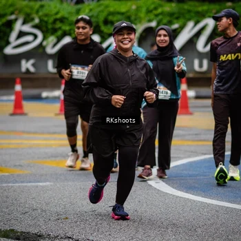 Runner Photo 8987749