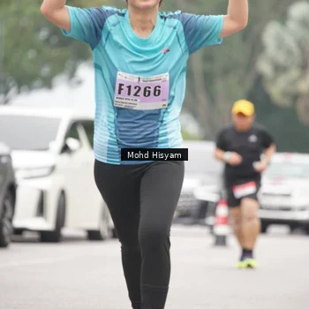 Runner Photo 8987771