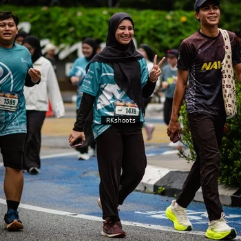 Runner Photo 8987777